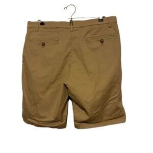 Joseph Abboud Size 34 Tan Shorts